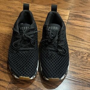 NOBULL Kids Black Mesh Sneakers
